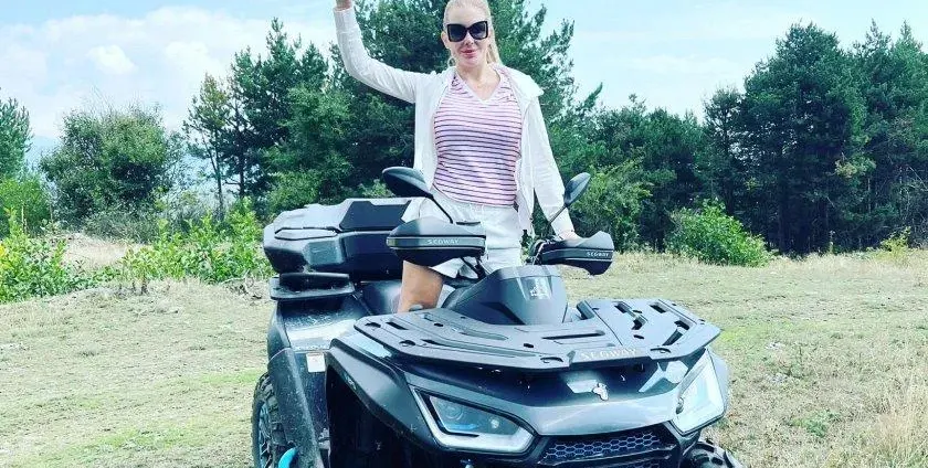 Антония Петрова на голф в Банско