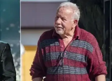 Бащата на Азис го  разплакал с признание година преди да почине