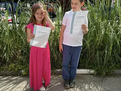 БОМБА! Ето ги ТАЙНИТЕ внуци на Слави! Дългия им завещал милиони (ЕКСКЛУЗИВНИ СНИМКИ)