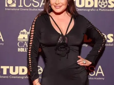 Дарина Павлова се ОШИШКА тотално! И фотошоп вече не помага