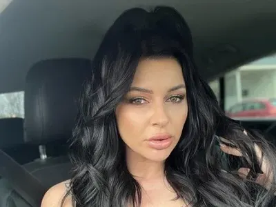 Дебора кърка край Босфора