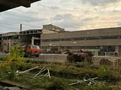 ЕКСКЛУЗИВНО: Бившата жена на Борис Дали едва свързва двата края! Вижте къде е принудена да работи (СНИМКИ)