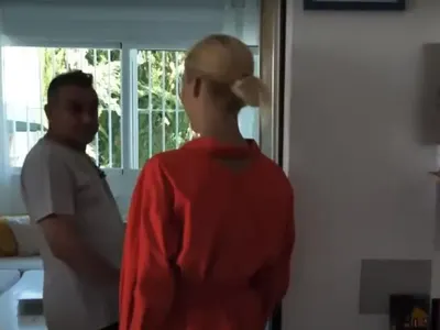 Ето го „ПАЛАТА“ на Зуека в Испания! Актьорът живее зад решетки (СНИМКИ)