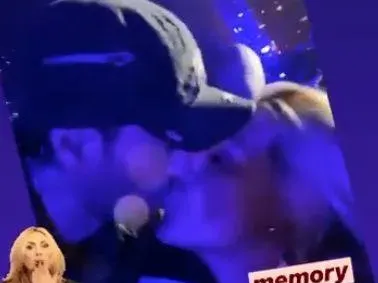 Ето я целувката между Ивон от Биг Брадър е Енрике Иглесиас (ФОТО+ВИДЕО)