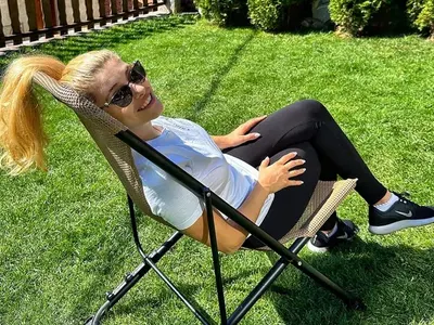 Ева Веселинова от  3 години не работи, но си живее охолно