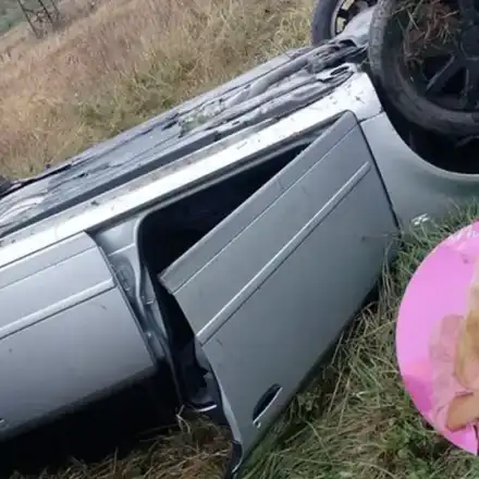 Фолкпевицата Сара катастрофира на прокълнато място