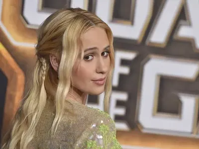 Хвалят Мария Бакалова - заслужено ли е това?!