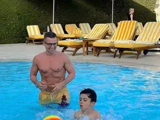 Жените на Иван и Андрей ги спасяват от пиенето (УНИКАЛНИ СНИМКИ)