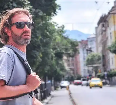 Калин Врачански е принуден да живее в един дом с тъщата си