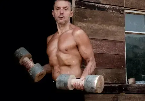 Комшии пропищяха от Крум Савов