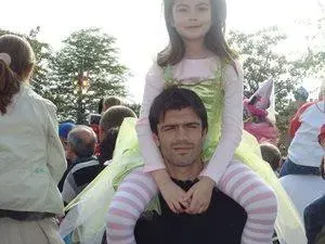 Кристи от "Биг брадър" е щерка на футболиста Росен Кирилов (Ексклузивни снимки)