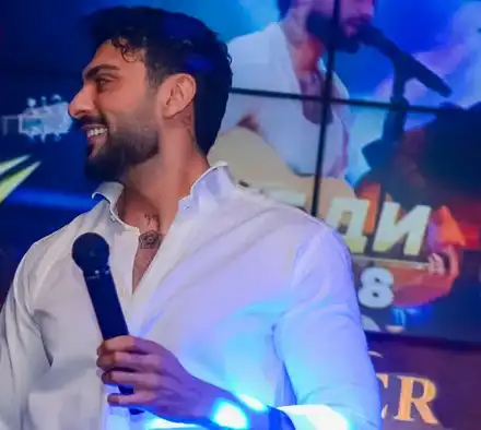 Меди пя на Никос Вертис