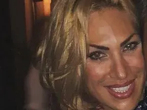 Мъж или жена? Ето я Ивон от Биг Брадър преди 10 години (+СНИМКИ по бански)