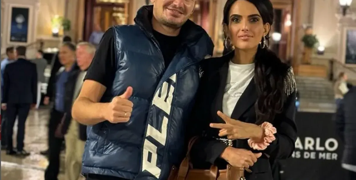 Пиленцата от Монако с емблема на "Майбах"