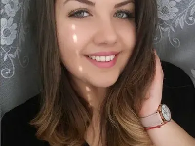 Преди 10 години: Вижте Веселка от „Биг Брадър“ с 50 кг по-слаба (СНИМКИ)