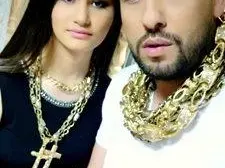 С ланци за 100 бона се кичи семейството на Георги от " Биг Брадър" СНИМКИ