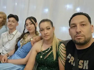 С ланци за 100 бона се кичи семейството на Георги от " Биг Брадър" СНИМКИ