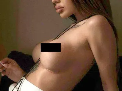 Сузанита лъсна дибидюс в сайт за възрастни (ВУЛГАРНИ СНИМКИ)