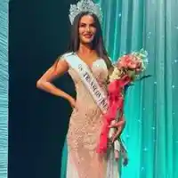 Ти да видиш: Наша фолкпевица стана миска в САЩ (СНИМКИ)