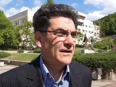 Тони Димитрова и цялата музикална гилдия в ПОТРЕС от ареста на диригента Левон Манукян