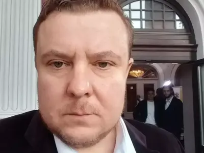 Васил Драганов  купи нов апартамент, търси и вила с басейн