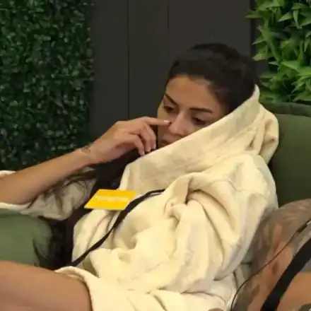 "Влюбеният" Виктор крие годеница извън къщата