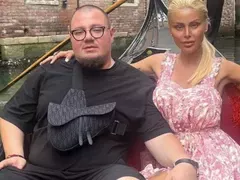 Гущерови умират от глад! Християн заложи обувките си в казино, излезе бос