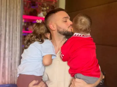 За първи път: Криско показва децата си в Арената