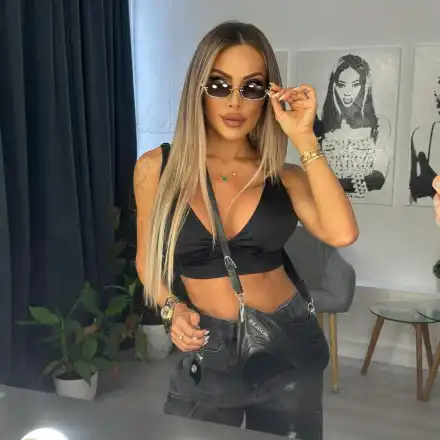 Златка Райкова си купи албум на Андреа