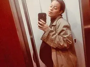 Бившата на Бойко Кръстанов чака бебе от музикант