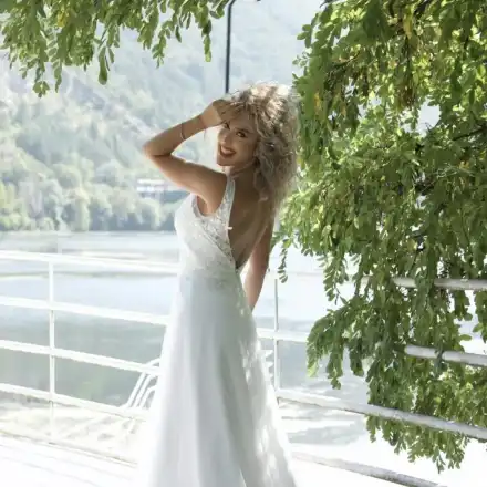 Дения Пенчева се омъжи и РАЗВЕДЕ  в рамките на година