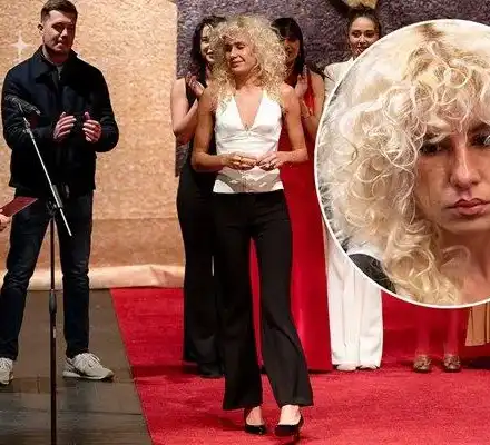 Дъщерята на президента се дипломира облечена в черно и бяло (Снимки)