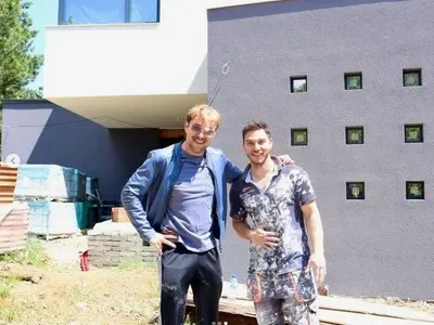 Ето го палата на Миро за 2 милиона! (СНИМКИ)