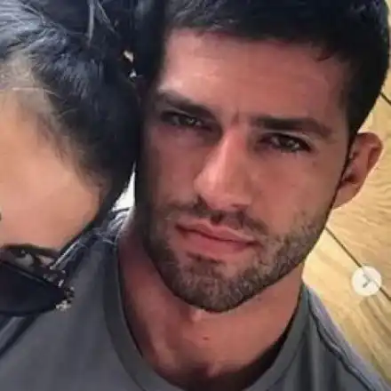 Гаджето на Райна я заряза заради лекарка! Певицата остава стара мома