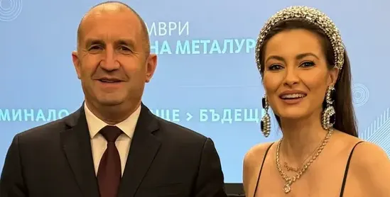 Гери Дончева завря огромните си бомби в носа на президента (СКАНДАЛНА СНИМКА)