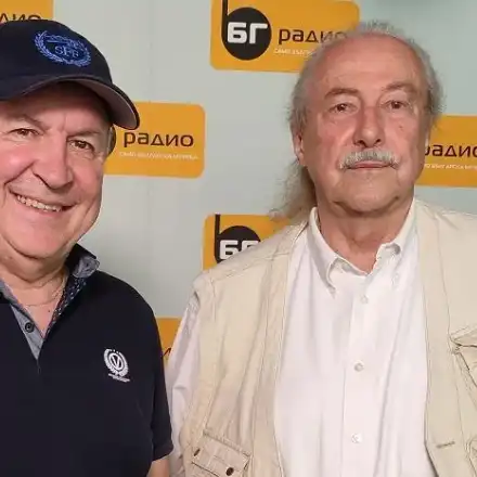 Живата легенда на „Щурците” Валди Тотев: Кирил Маричков  умря на сцената  заради инсулт  или инфаркт