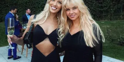 Майката на Натали секси като нея