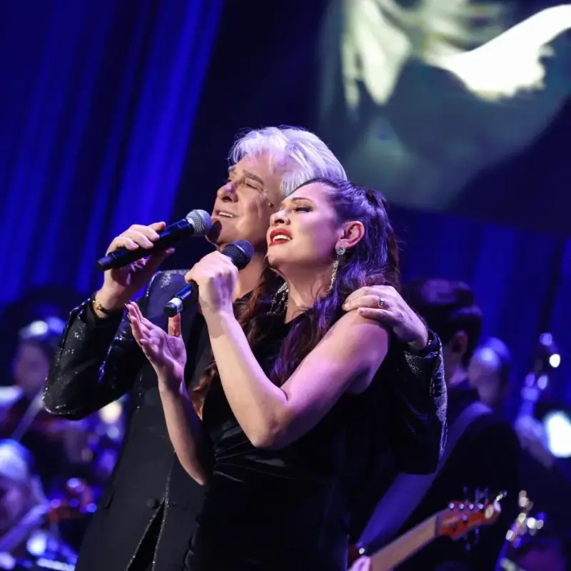 Мариана Попова БРЕМЕННА на концерта на Орлин Горанов! (СНИМКИ)