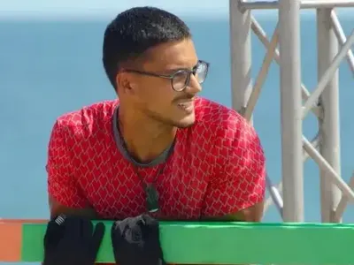 Мартин от „Игри на волята"  живее с начална учителка. Вижте каква красавица е (СНИМКИ)