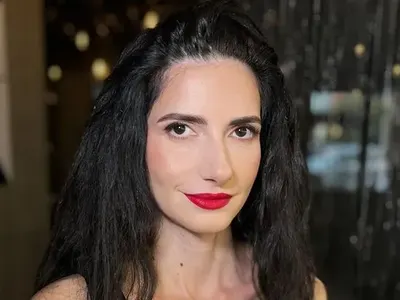 Милена от „Ергенът“ хвана патлака (Снимки)