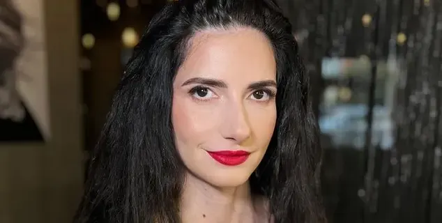 Милена от „Ергенът“ хвана патлака (Снимки)