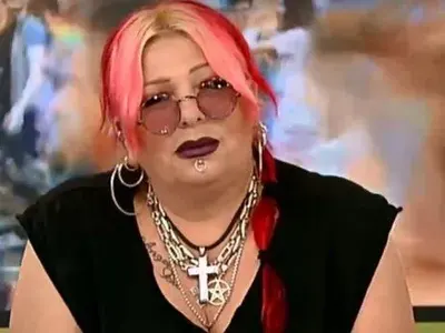 Милена Славова строи АРТ клуб