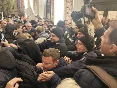 Милица Гладнишка: Стачка! Да спрем всички културни събития