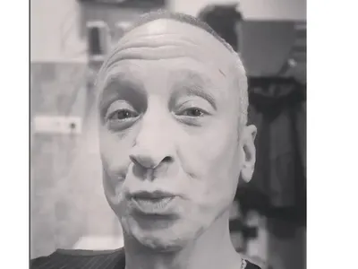 НАТРИ НОСА на Радина: Деян Донков се показа с новата си (ФОТО)