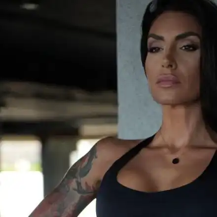 Ново амплоа! Черната Златка стана преподавател по маркетинг