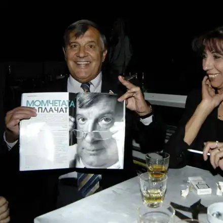 Оперираха вдовицата на Иван Славков