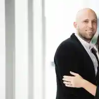 Победителка от “Един за друг” си махна двойната брадичка