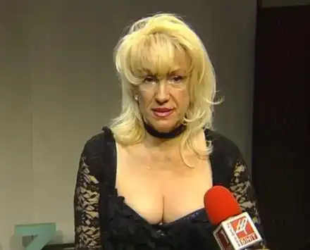 След две животоспасяващи операции в Германия: Още е в “мъгла” зрението на Сашка Васева