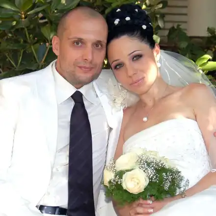 Тежък развод  отделил певицата Ина  от синовете й