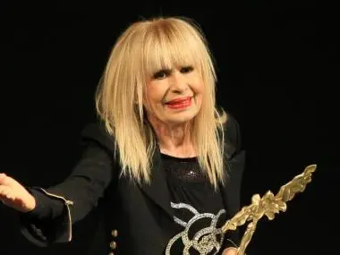 УЖАС! Лицето на Лили се разпада (СНИМКИ за хора със здрави нерви)